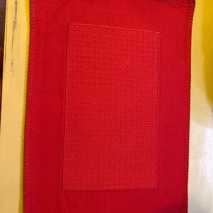 Solid Red Placemats w/ Textured Inlay- Set 6